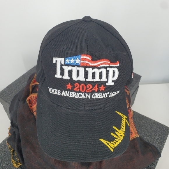 Trump 2024 Embroidered Signature Make America Great Again Rope Cap Black Hat NEW - Picture 11 of 12